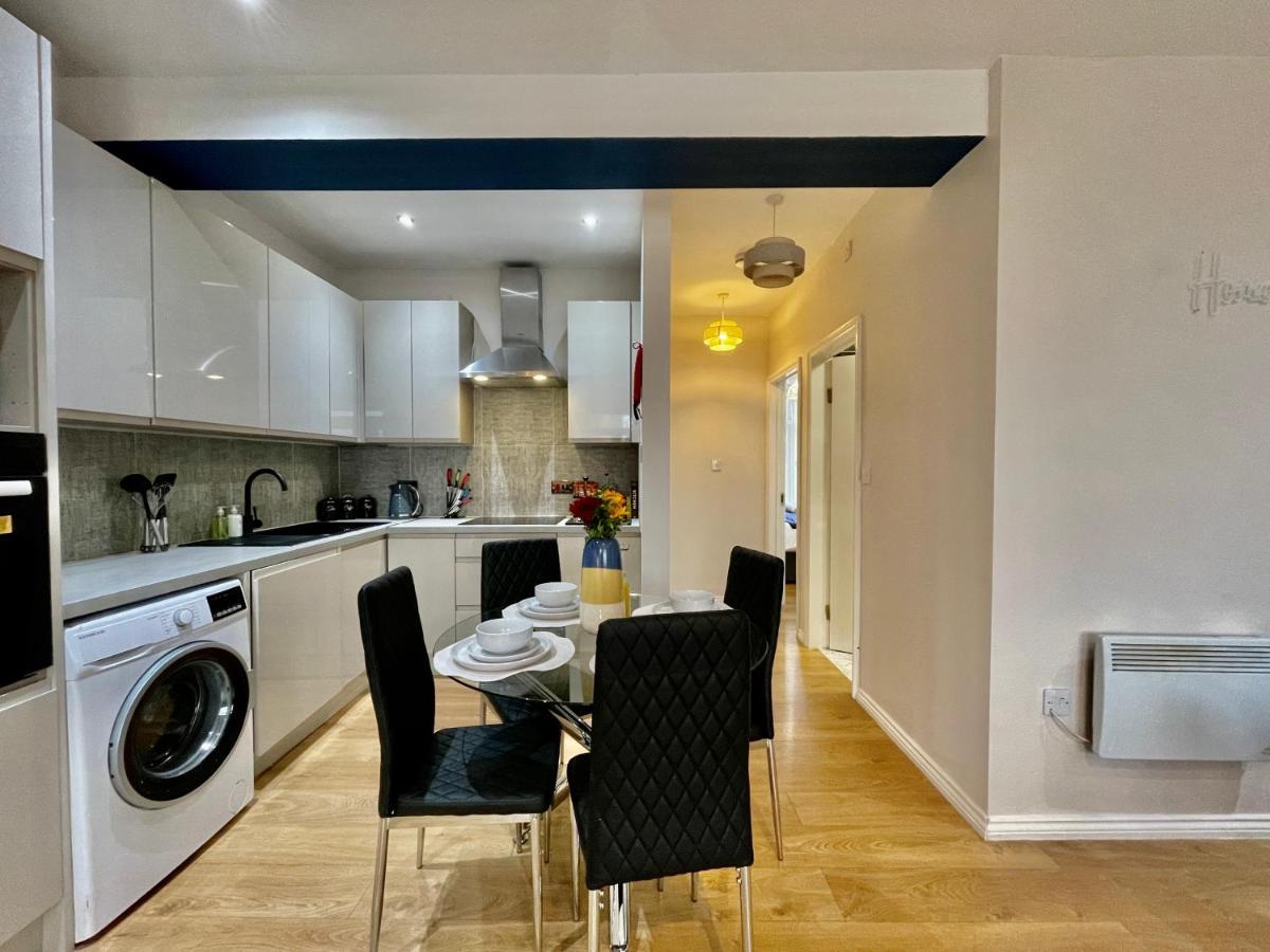 City Centre Gem In Southend Near The Beach, Station And Parking Apartment Exterior photo